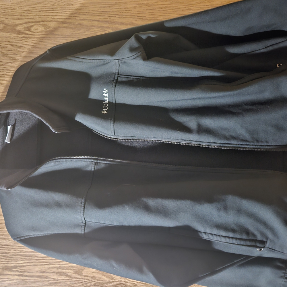 Columbia Women's Black Jacket
